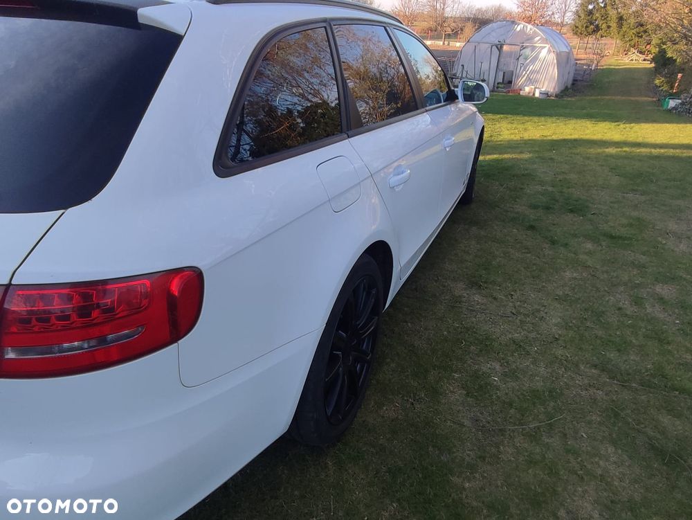 Audi A4 Avant 2.0 TDI - 3