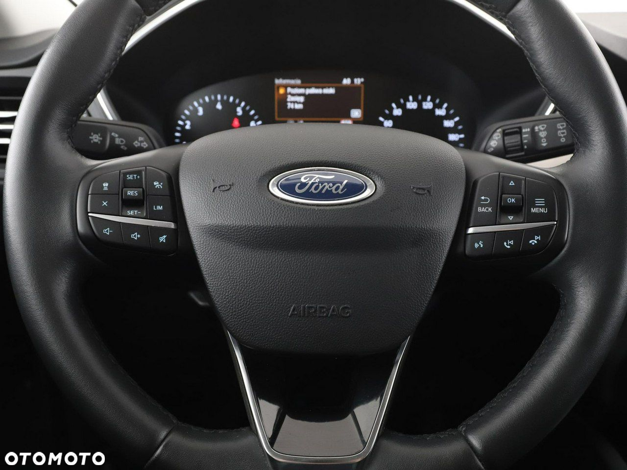 Ford Kuga 1.5 EcoBoost TITANIUM - 21