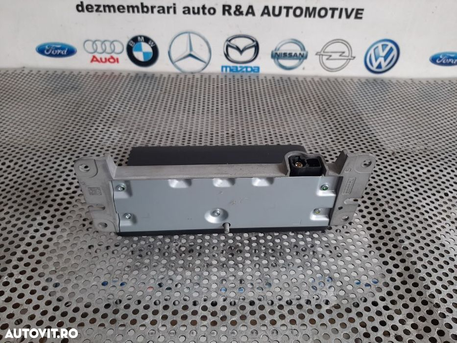 Display Navigatie Central Afisaj Multimedia MMI Audi A4 B9 A5 9T An 2016-2020 Livram Oriunde In Tara - 7