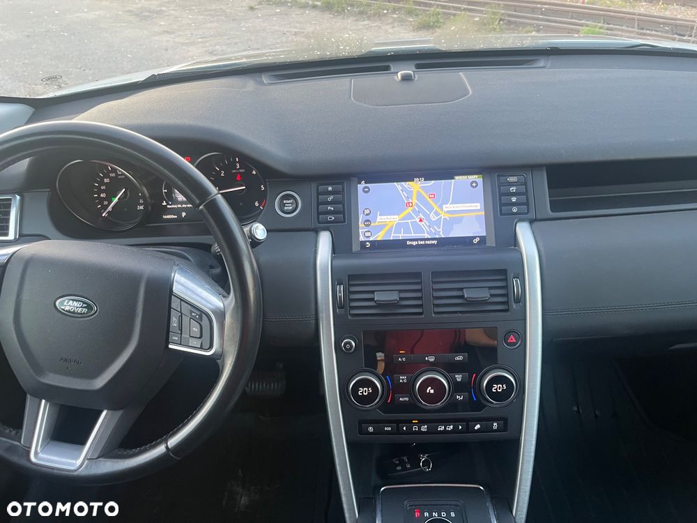 Land Rover Discovery Sport 2.0 TD4 Pure - 16