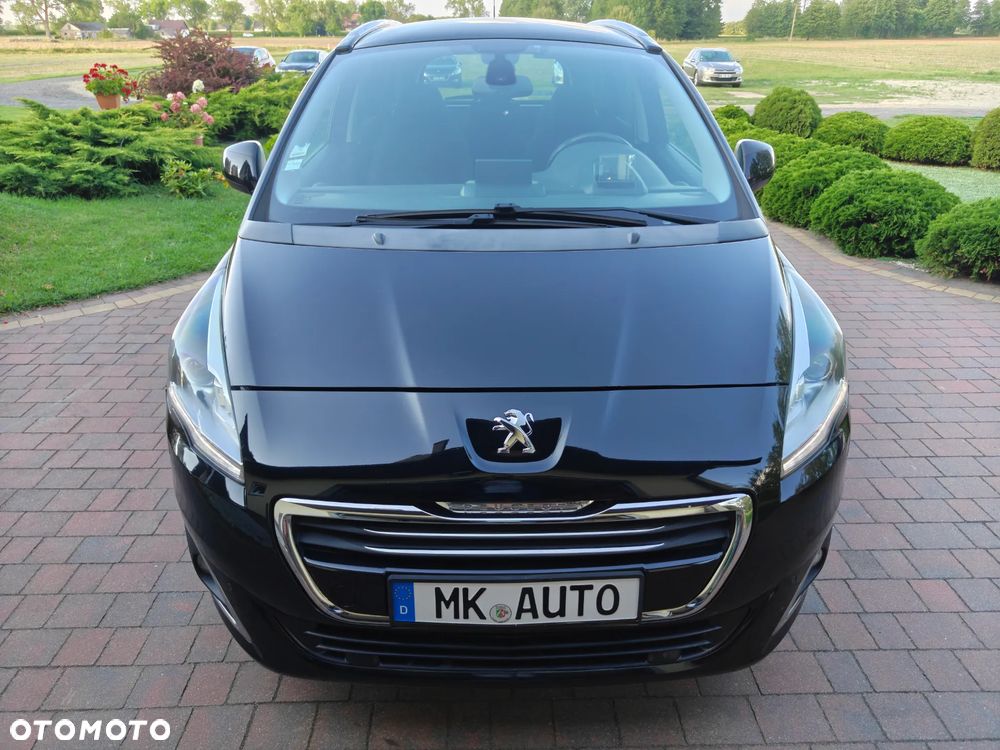 Peugeot 5008 2.0 HDi Allure 7os - 9