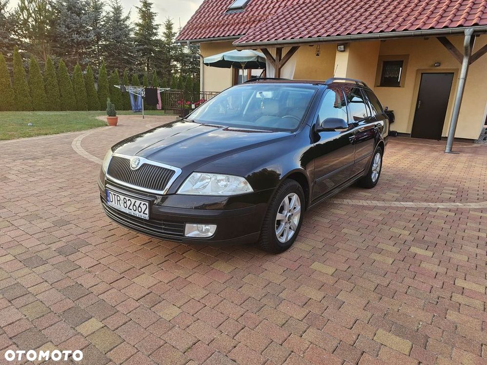 Skoda Octavia 2.0 TDI Ambiente - 1