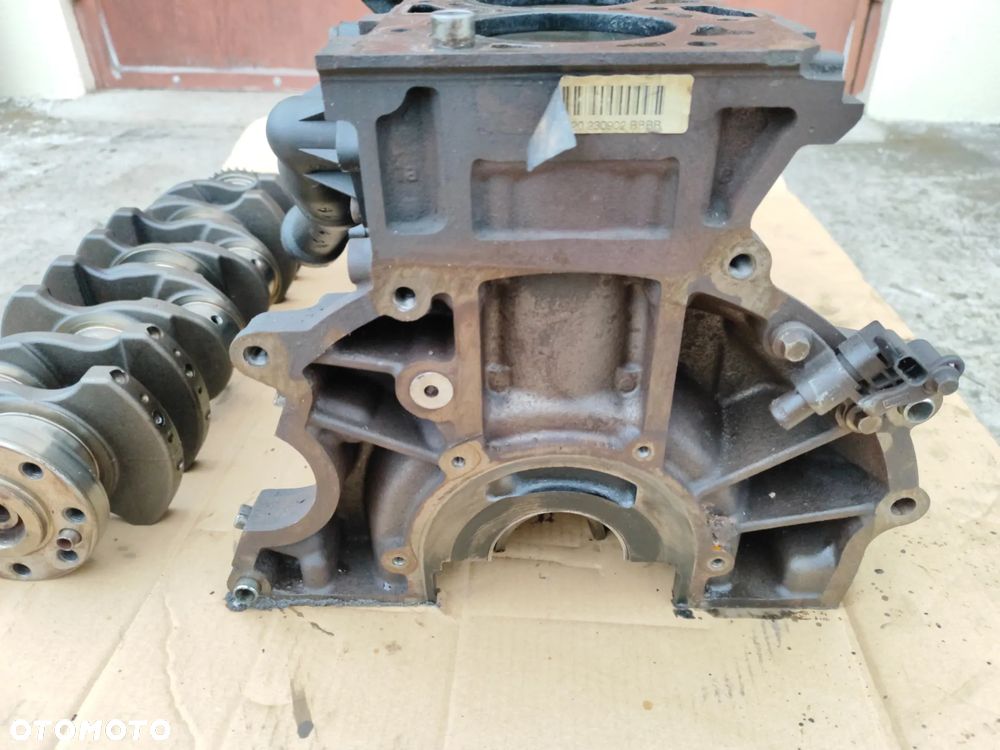 Blok silnika + wał korbowy i tłoki silnika 2.2 HDI Euro 5 130KM do Peugeot Boxer Citroen Jumper II 11-16r Ford Transit Mk7 - 17