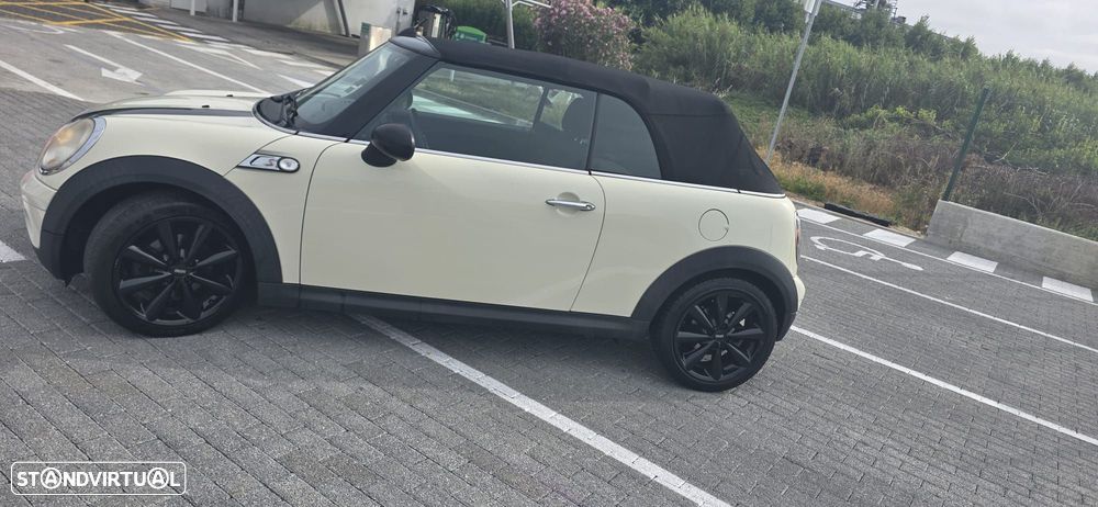 MINI Cabrio Cooper - 3