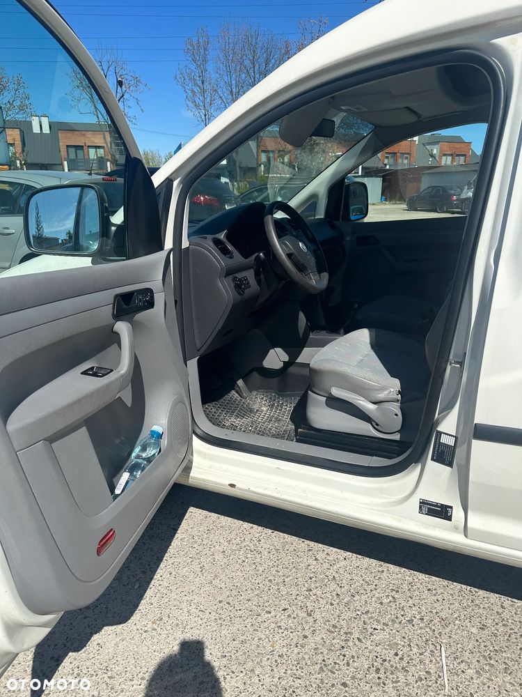 Volkswagen CADDY - 13