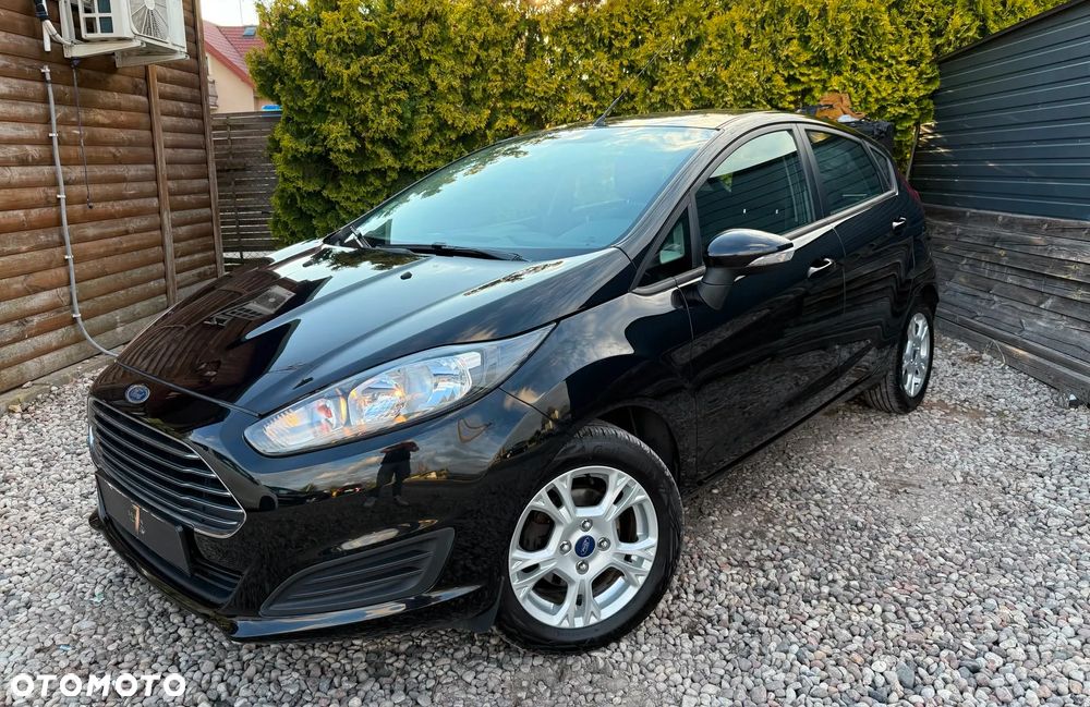 Ford Fiesta 1.25 Champions Edition - 2
