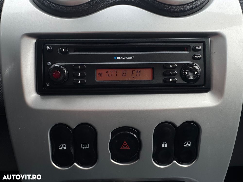 Dacia Logan 1.5 dCi Laureate - 13