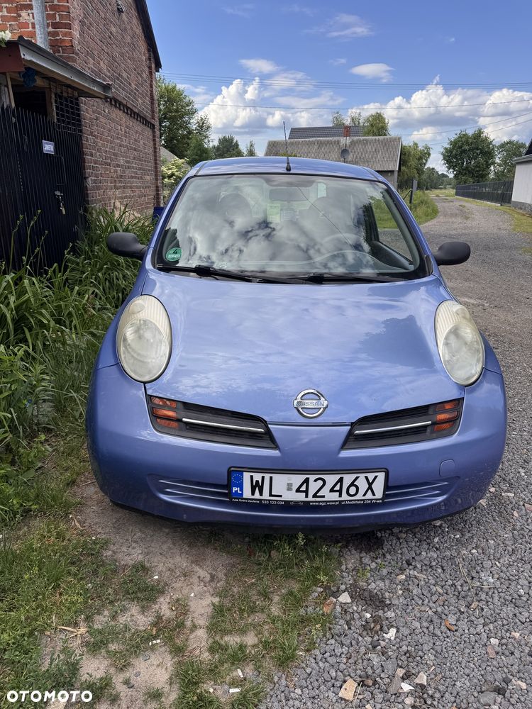 Nissan Micra - 1