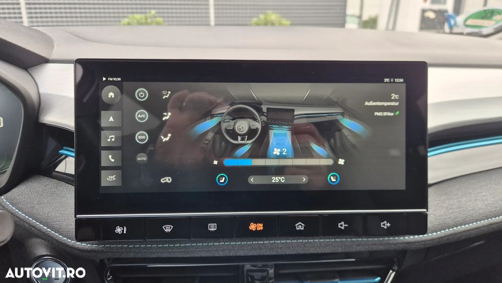 MG MG5 5 Standard Luxury - 24