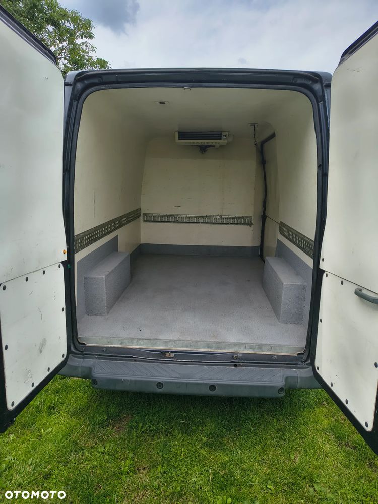 Ford Transit - 11