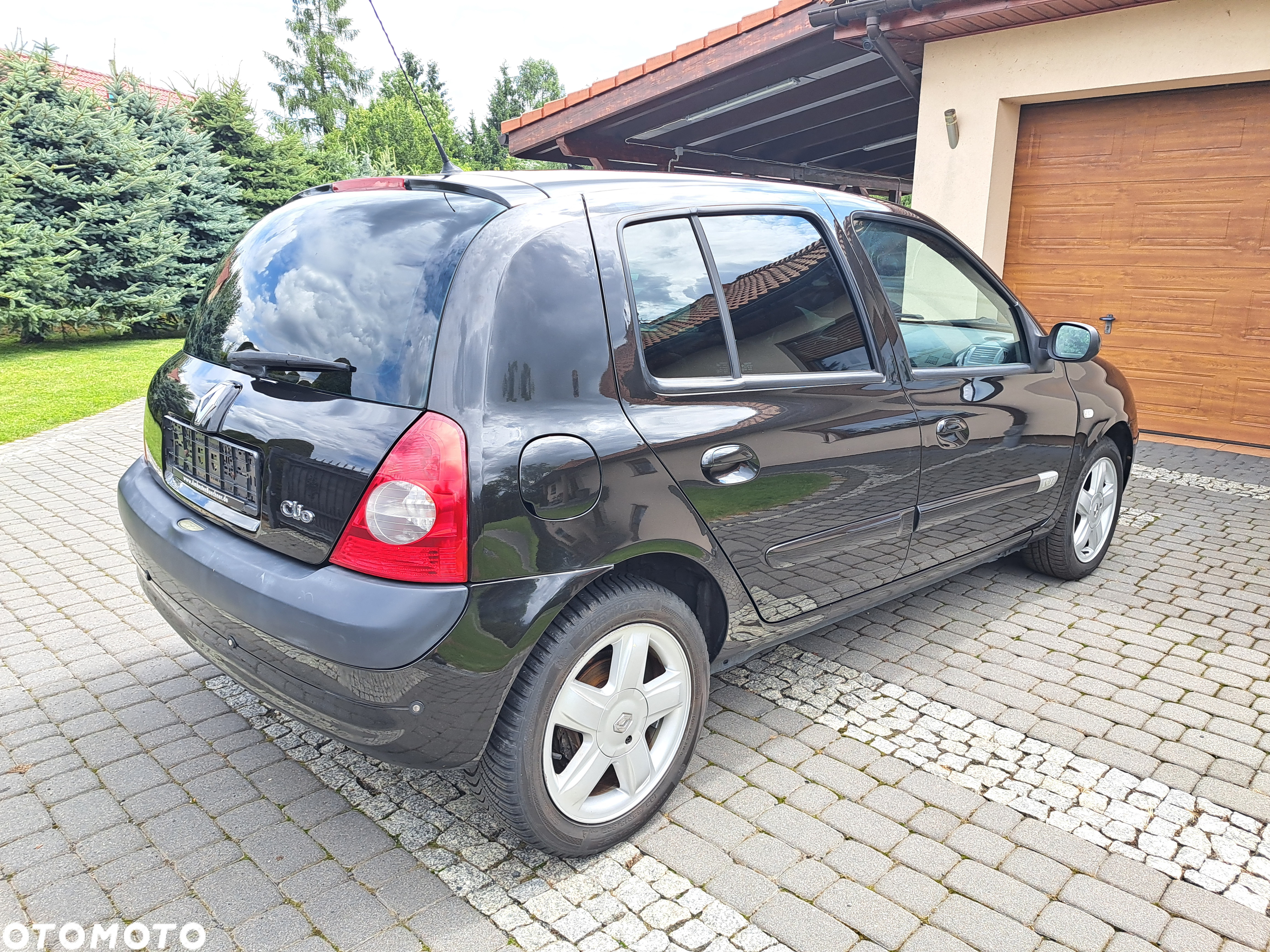 Renault Clio 1.6 16V Initiale - 6