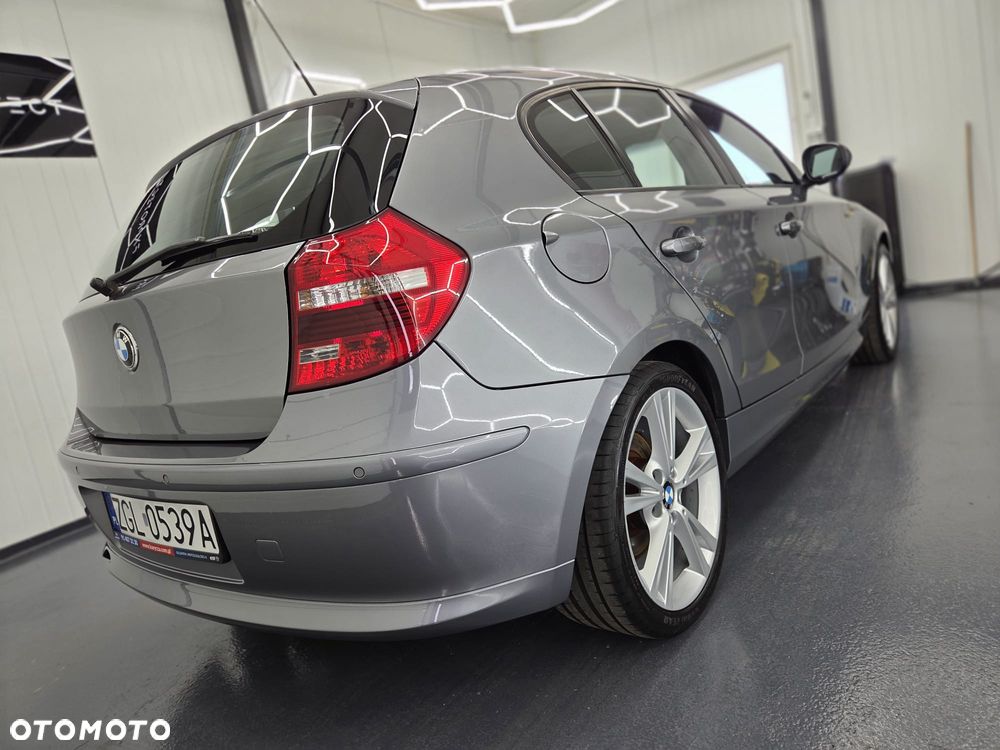 BMW Seria 1 118i Edition Sport - 16