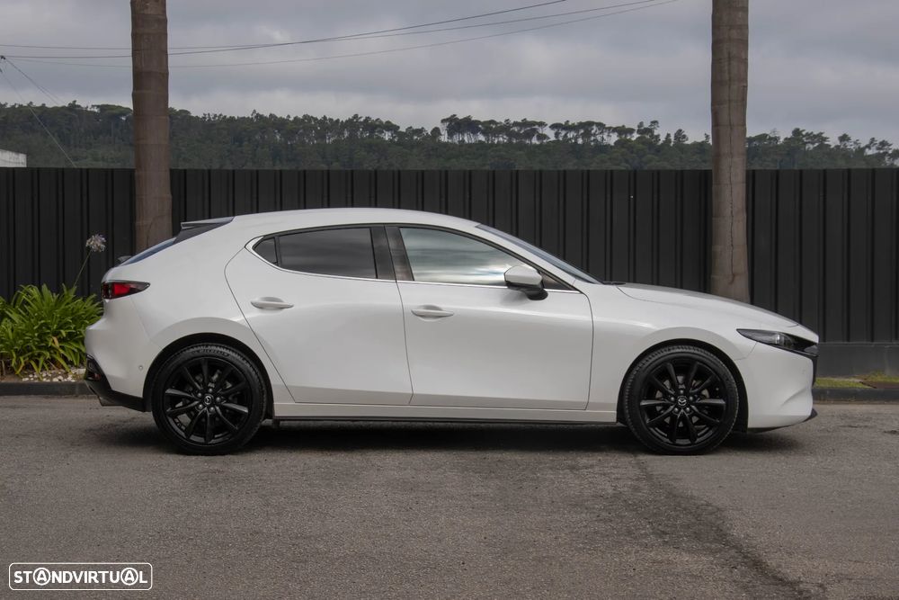 Mazda 3 Hatchback 2.0 Sky-X Excellence - 17