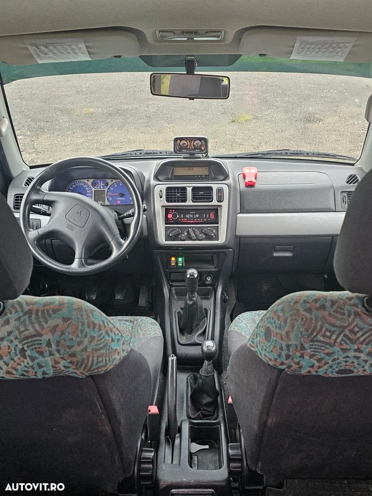 Mitsubishi Pajero Pinin - 9
