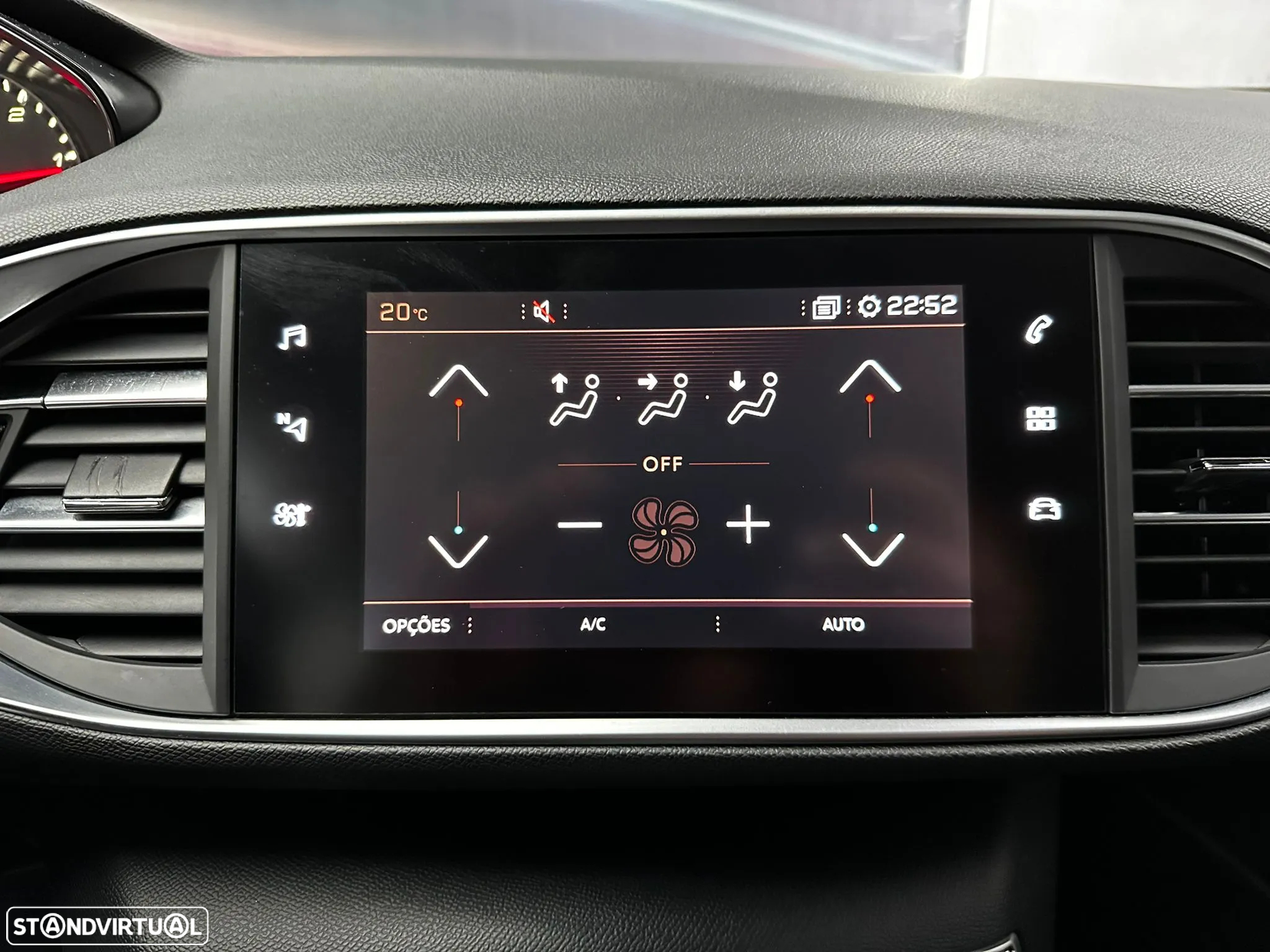 Peugeot 308 SW 1.5 BlueHDi Style - 30