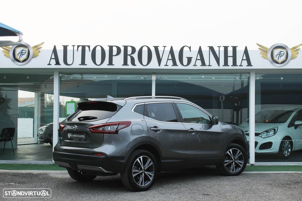 Nissan Qashqai 1.5 dCi N-Connecta J18+Led - 30