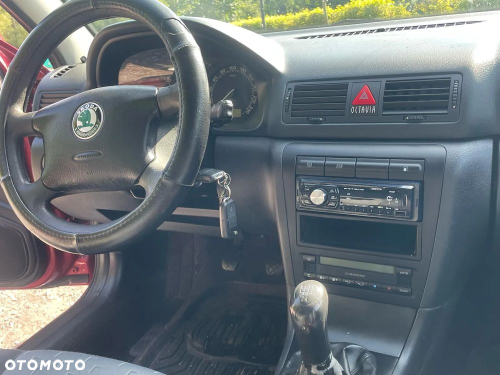 Skoda Octavia 1.9 TDI Tour Classic - 10