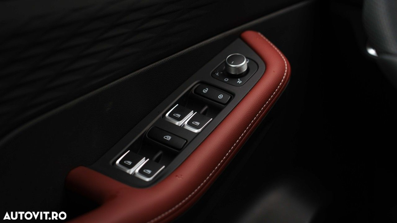 Geely Coolray - 14