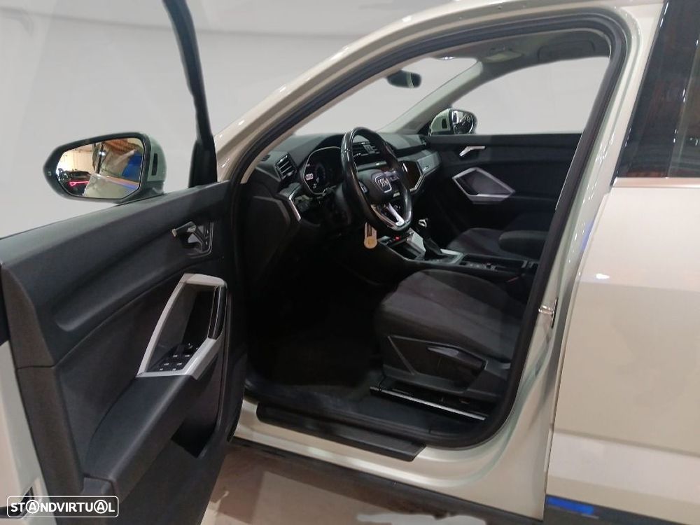 Audi Q3 Sportback 35 TDI S tronic - 9