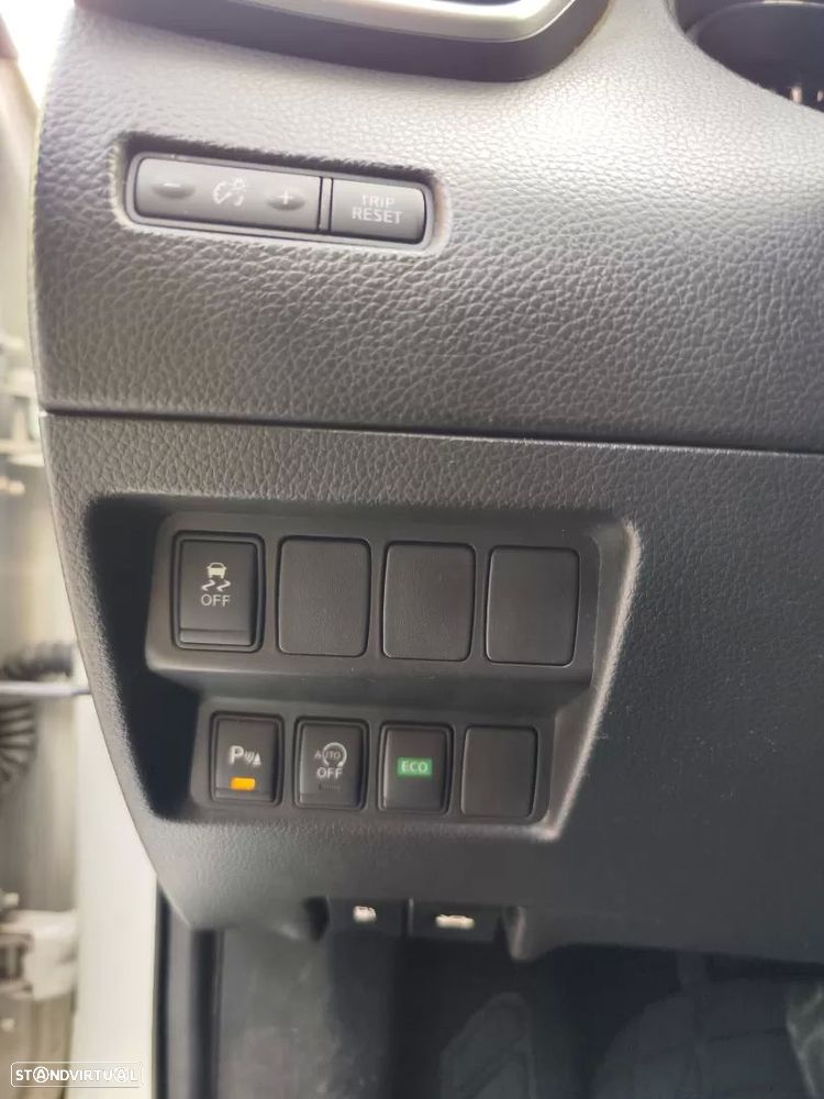 Nissan Qashqai 1.6 dCi Tekna Premium Xtronic - 29