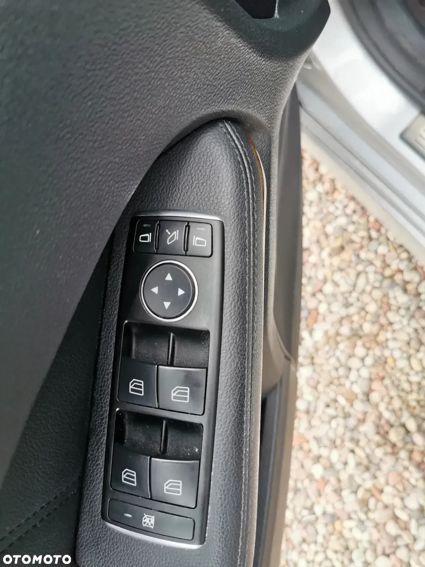 Mercedes-Benz Klasa E 350 CDI 4-Matic BlueEff Avantgarde - 12