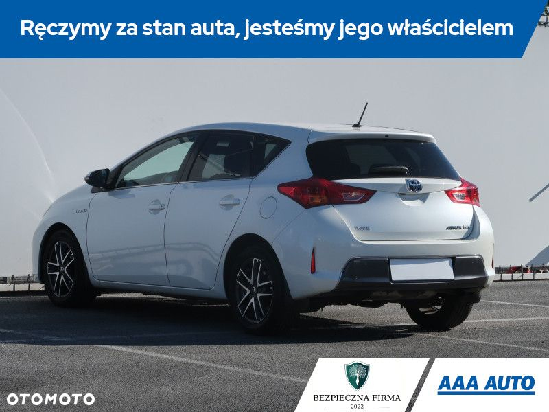 Toyota Auris - 5