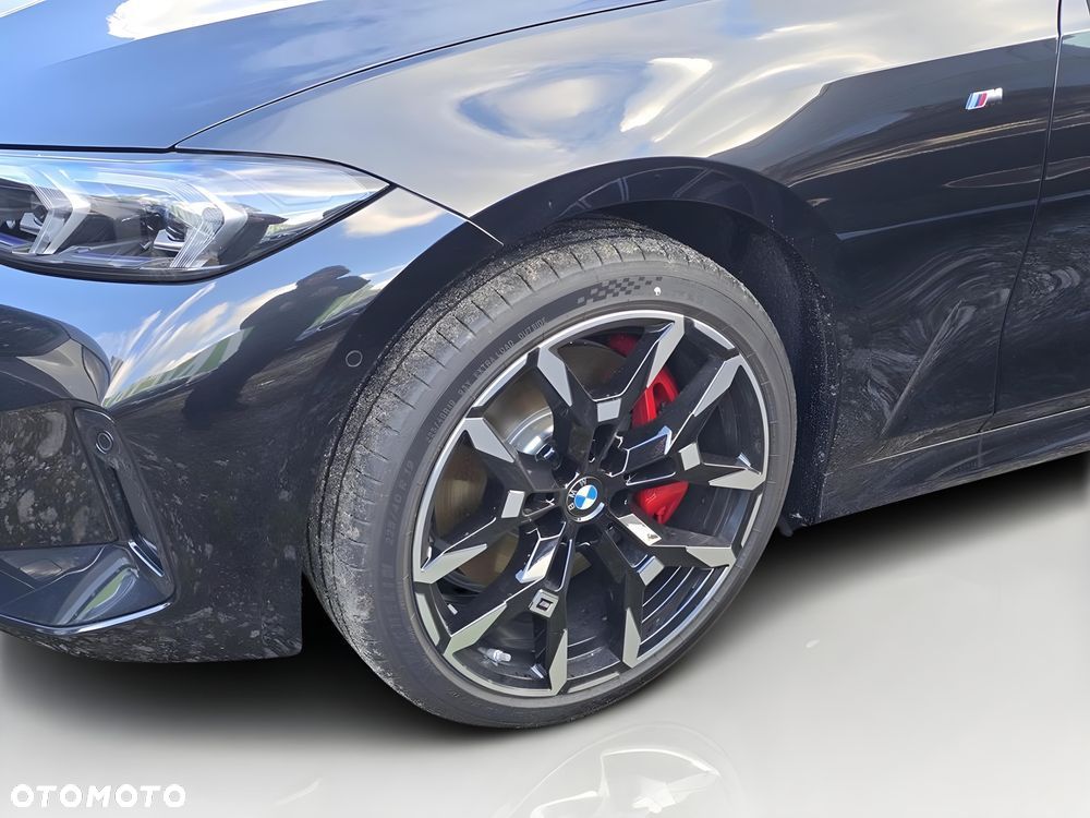 BMW Seria 3 330i xDrive M Sport sport - 12