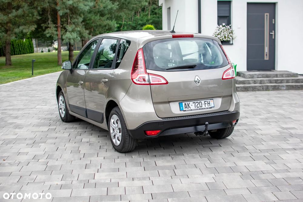 Renault Scenic - 4