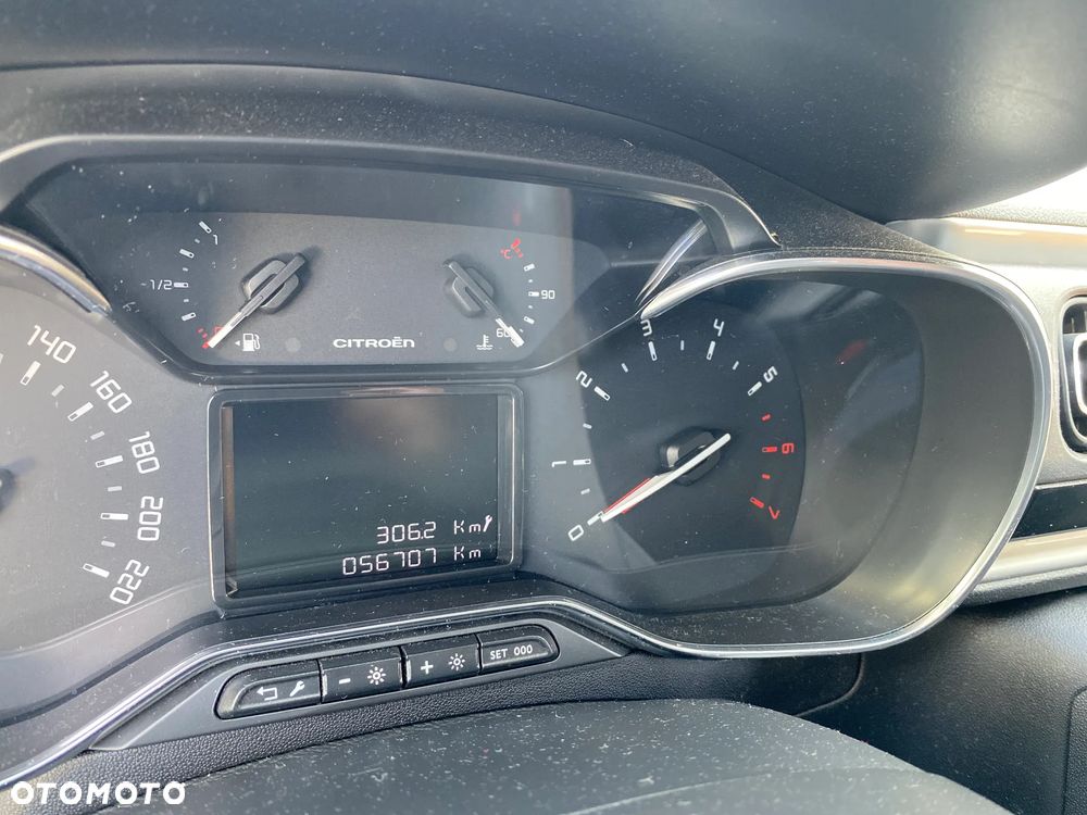 Citroën C3 1.2 PureTech Shine EAT6 - 11