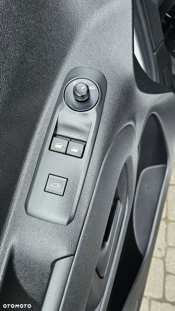 Citroën BERLINGO - 8