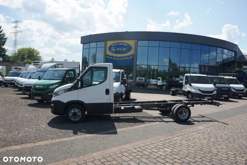 Iveco 35C16 rama wywrotka HDS skrzynia - 12