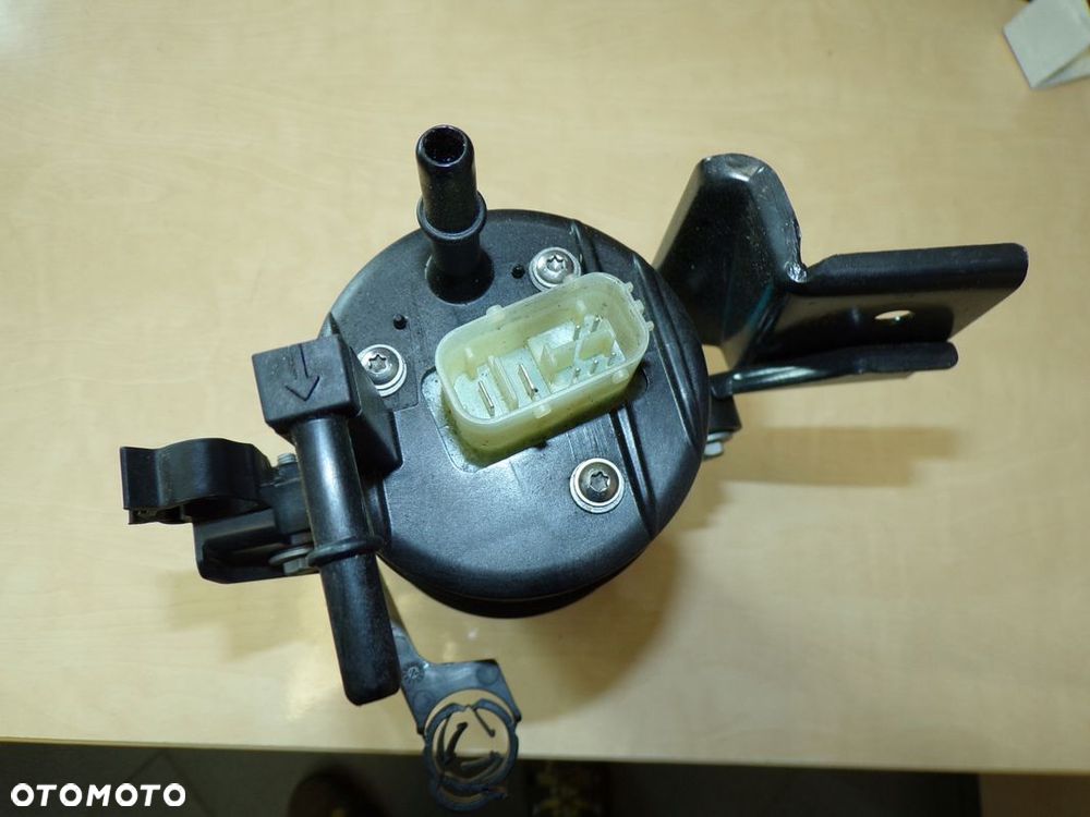 TRAFIC VIVARO TALENTO 14- OBUDOWA FILTRA PALIWA ORYGINAŁ - 3