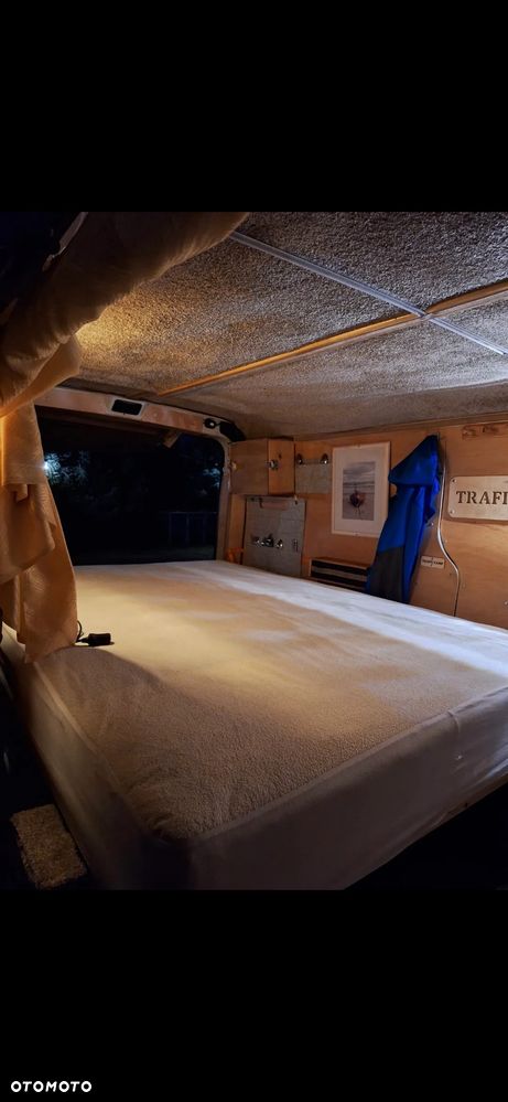 Renault Trafic - 17