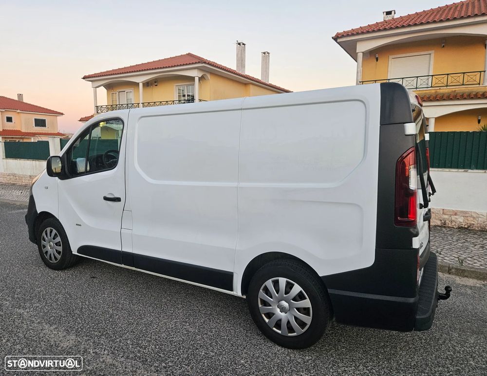 Opel Vivaro 1.6 CDTI Biturbo - IVA Dedutível - 10