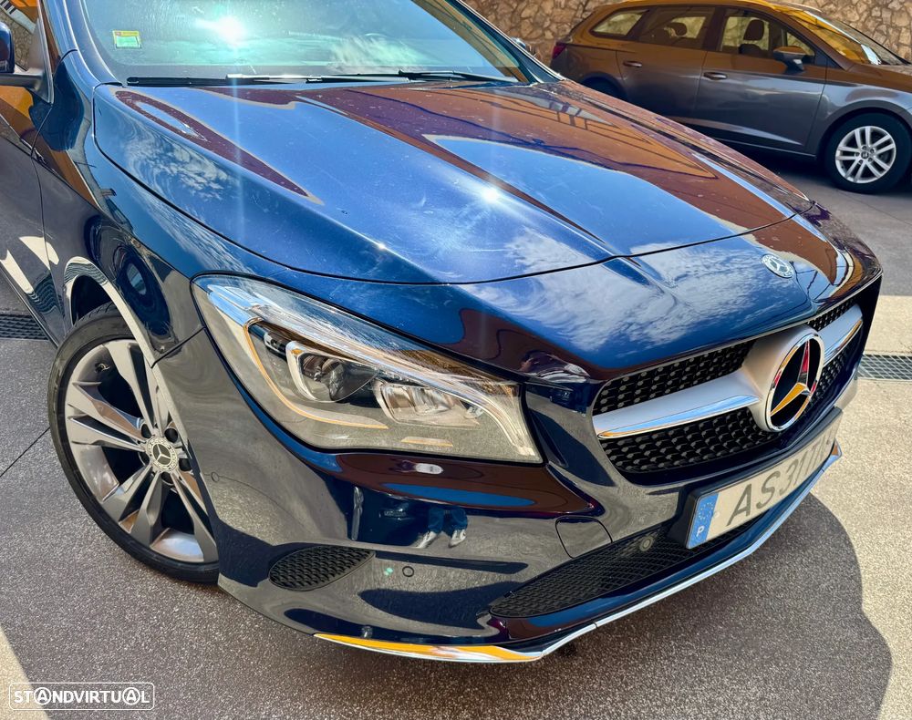 Mercedes-Benz CLA 180 d Shooting Brake Urban - 3