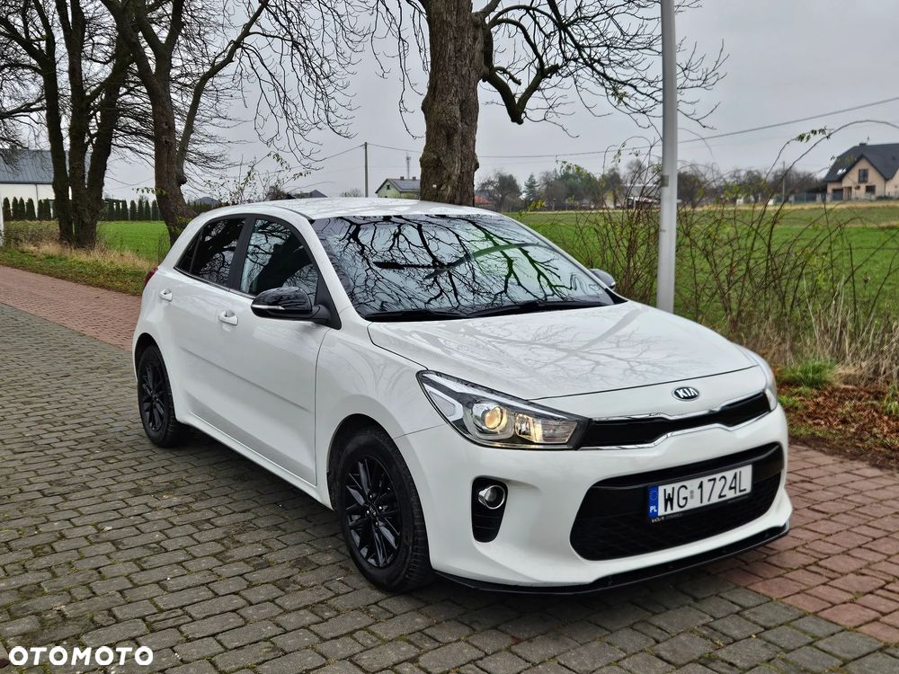Kia Rio - 5
