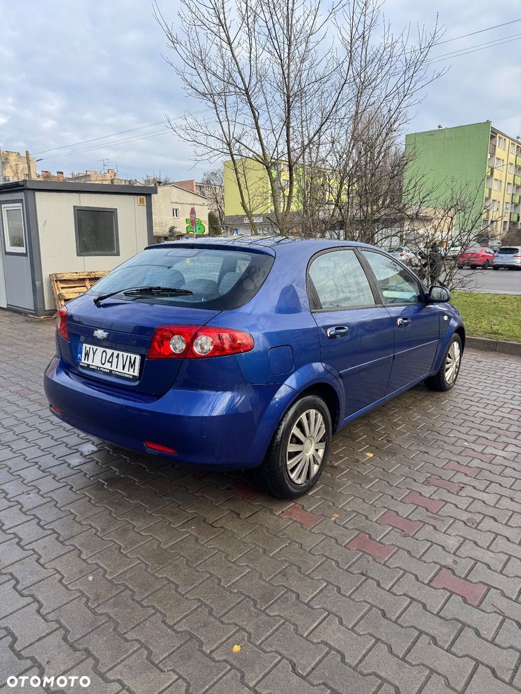 Chevrolet Lacetti 1.6 SE / Star - 6