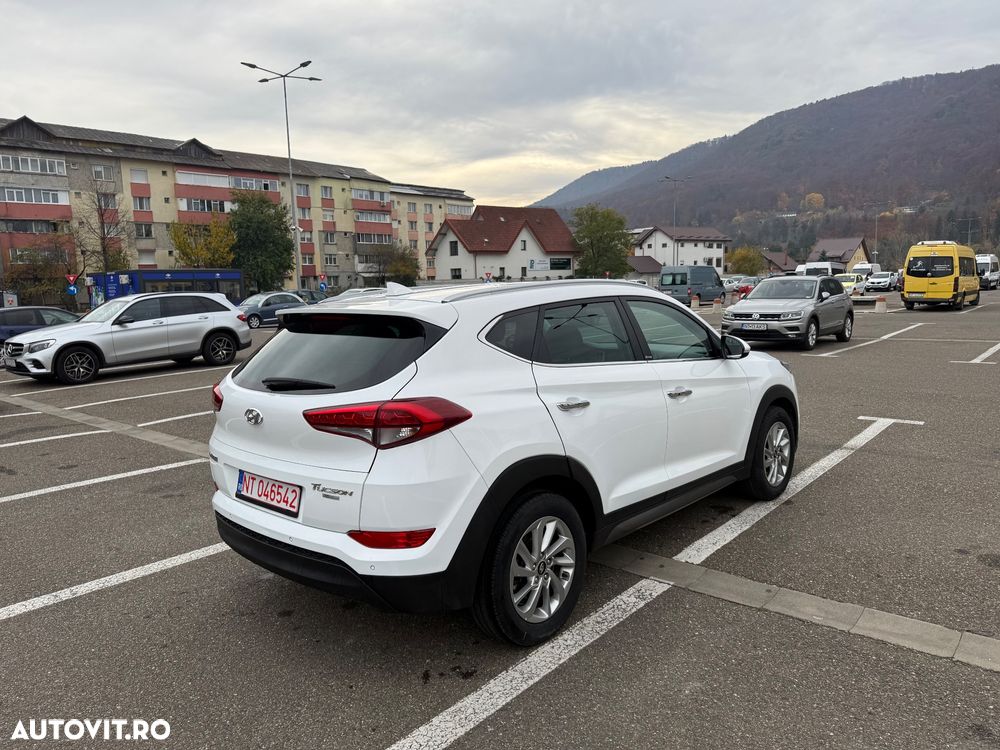 Hyundai Tucson - 6
