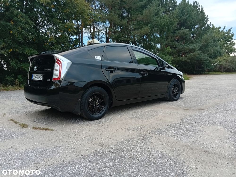 Toyota Prius 2012 photo 5