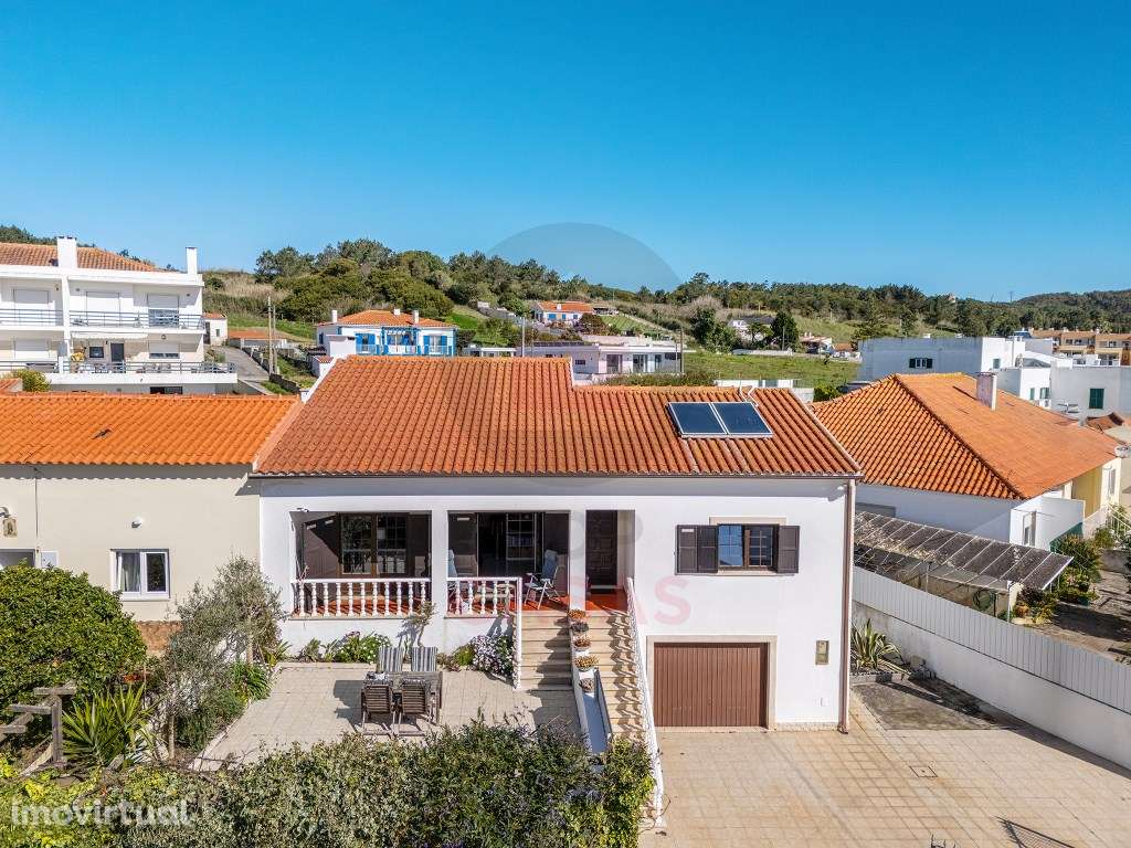 Moradia típica portuguesa no centro da Foz do Arelho - Grande imagem: 2/31