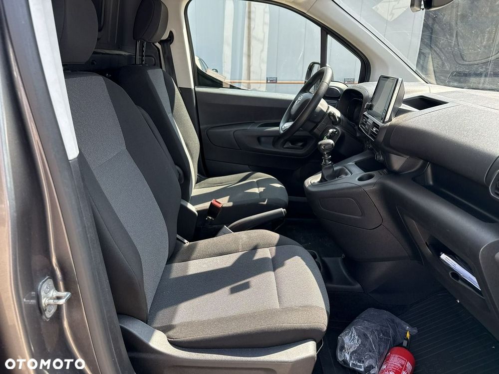 Toyota Proace City - 15