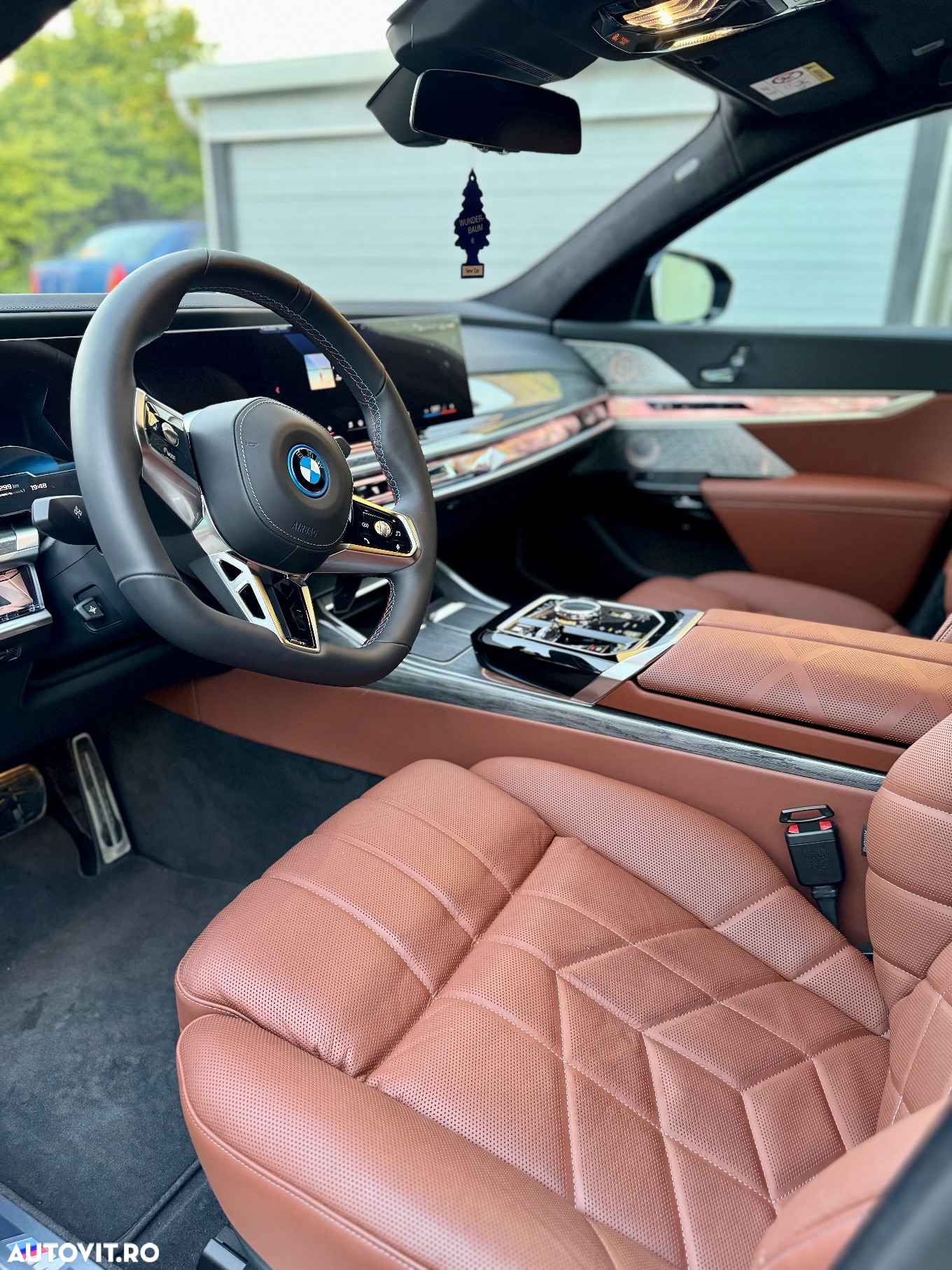 BMW M7 M760e xDrive AT PHEV - 10