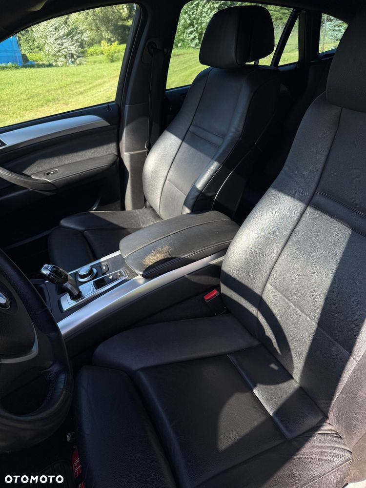 BMW X6 - 12