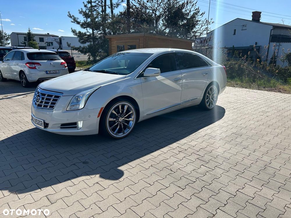 Cadillac XTS - 13