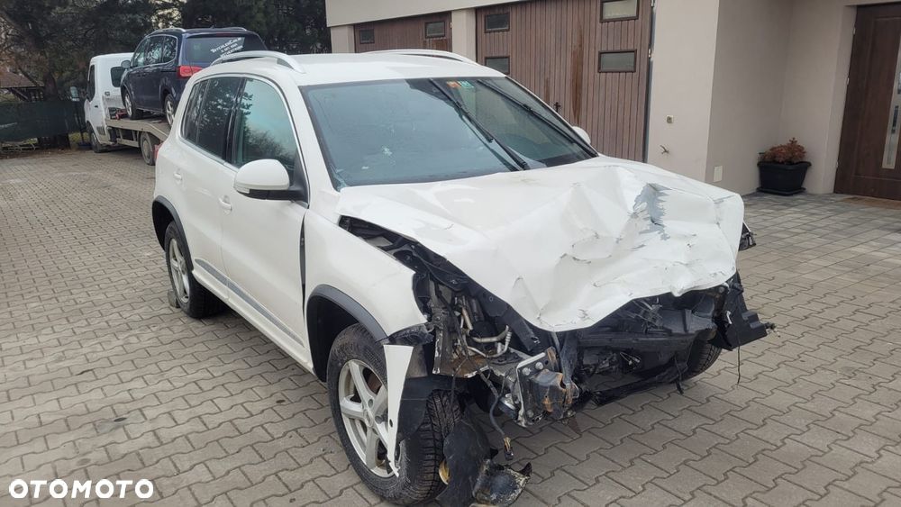 Volkswagen Tiguan 2.0 TSI 4Motion DSG Exclusive - 6