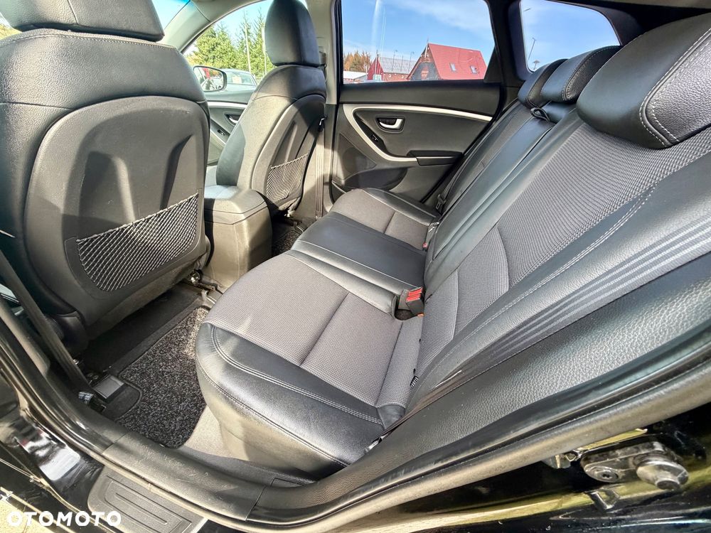 Hyundai i30 1.4 Premium - 6