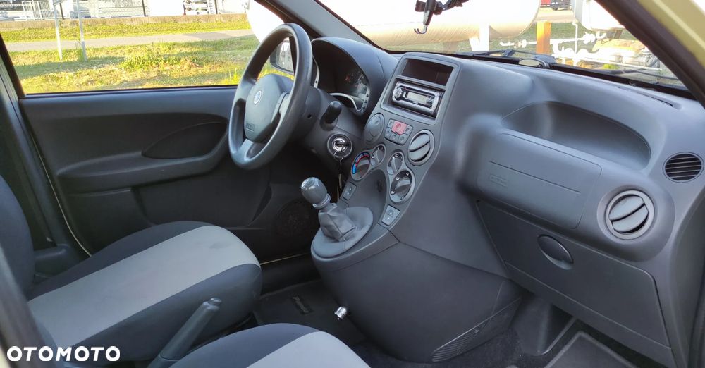 Fiat Panda 1.1 Actual Plus - 7