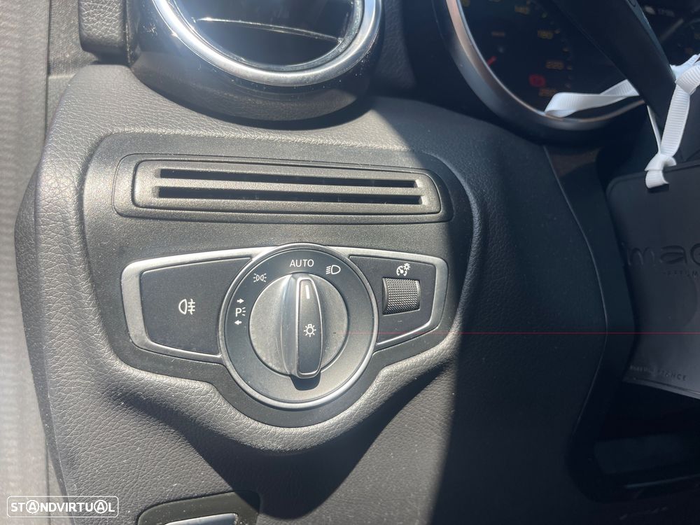 Mercedes-Benz GLC 300 de 4Matic 9G-TRONIC AMG Line - 17
