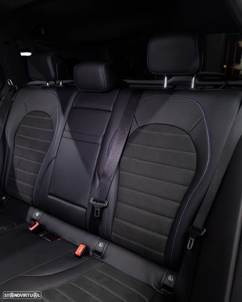 Mercedes-Benz C 300 e T 9G-TRONIC AMG Line - 8