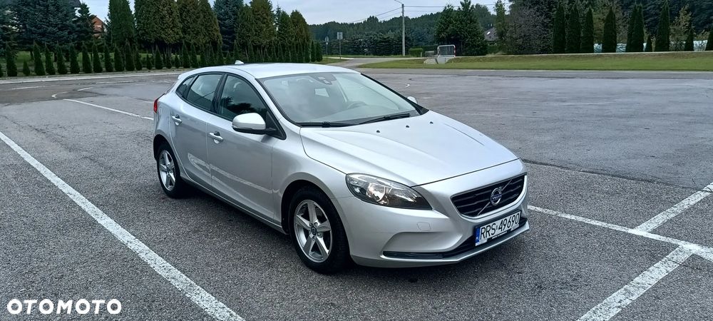 Volvo V40 D2 Drive-E Momentum - 8